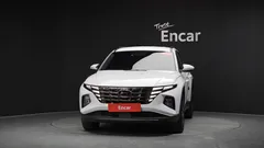 2021 Hyundai Tucson Premium 2WD, белый — фото 3