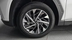 2021 Hyundai Tucson Premium 2WD, белый — фото 5