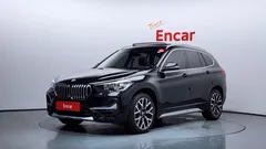 2022 BMW X1 xDrive 20i xLine — фото 1
