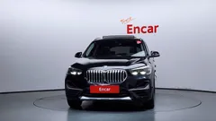 2022 BMW X1 xDrive 20i xLine — фото 3