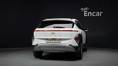 2023 Hyundai Kona Gasoline 2.0 2WD, белый — фото 4
