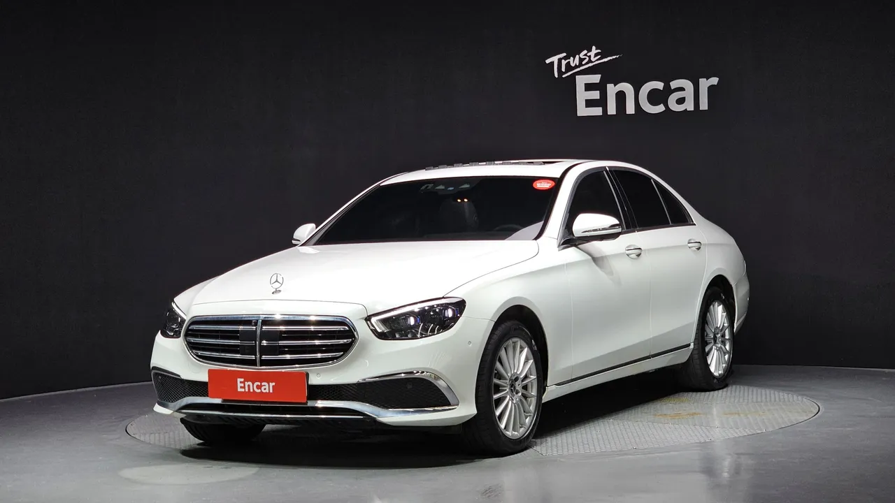 2023 Mercedes-Benz E-Class E220d 4MATIC Exclusive
