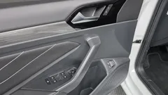 2023 Volkswagen Jetta 1.5 TSI Prestige, белый — фото 17