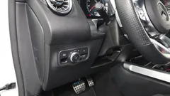 2022 Mercedes-Benz GLB-Class GLB250 4MATIC — фото 13