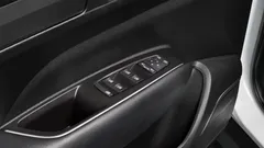 2021 Renault-KoreaSamsung QM6 2.0 LPe LE 2WD, белый — фото 16