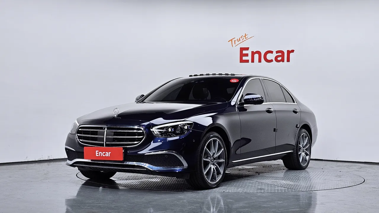 2022 Mercedes-Benz E-Class E300e 4MATIC Exclusive
