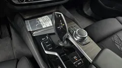 2022 BMW 5-Series 530i Luxury — фото 9