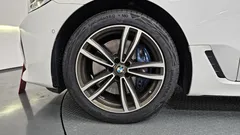 2023 BMW Gran Turismo 620d xDrive M Sport, белый — фото 5