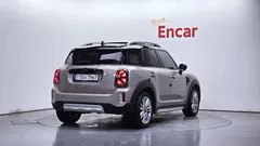 2024 Mini Countryman Classic, серо-серебристый — фото 2