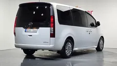 2023 Hyundai Staria Cargo 5-Seater — фото 2