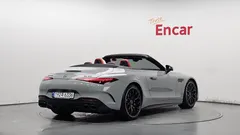 2023 Mercedes-Benz SL-Class AMG SL63 4MATIC+ Performance, серо-серебристый — фото 2