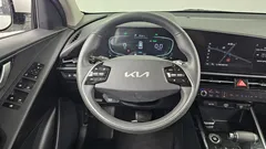 2022 Kia Niro Trendy, белый — фото 13