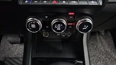 2023 Renault Samsung XM3 1.6 E-TECH Inspire e-shifter — фото 19