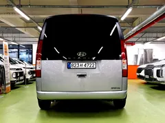 2022 Hyundai Staria Cargo 5-Seater — фото 4