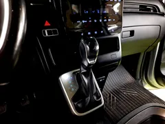 2022 Hyundai Staria Cargo 5-Seater — фото 9
