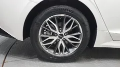 2023 Kia K5 2.0 — фото 5
