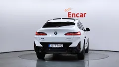 2023 BMW X4 xDrive20i M Sports Pro — фото 4