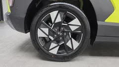2023 Hyundai Kona Inspiration, жёлтый — фото 5