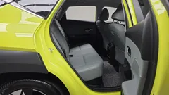 2023 Hyundai Kona Inspiration, жёлтый — фото 11