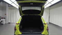2023 Hyundai Kona Inspiration, жёлтый — фото 16
