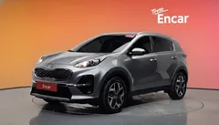 2021 Kia Sportage Diesel 2.0 2WD, серо-серебристый — фото 1