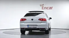 2021 Volkswagen Passat 2.0 TDI Prestige, белый — фото 4