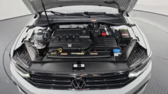2021 Volkswagen Passat 2.0 TDI Prestige, белый — фото 6
