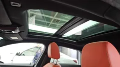2021 BMW 2-Series M235i xDrive, светло-серебристый — фото 19