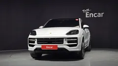 2024 Porsche Cayenne 3.0 Coupe, белый — фото 3