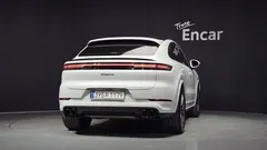 2024 Porsche Cayenne 3.0 Coupe, белый — фото 4