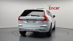 2022 Volvo XC60 B5 Inscription — фото 4