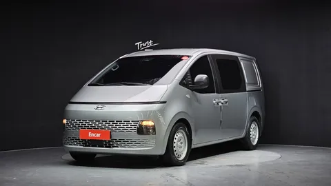 2022 Hyundai Staria Cargo 5-Seater