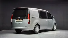 2022 Hyundai Staria Cargo 5-Seater — фото 2
