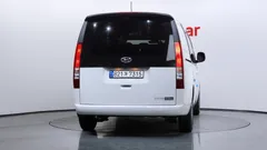 2023 Hyundai Staria Cargo 5-Seater — фото 4