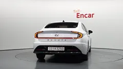 2022 Hyundai Sonata 2.0, белый — фото 4