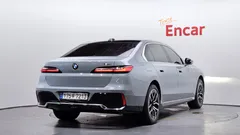 2023 BMW 7-Series 740i sDrive M Sport — фото 2