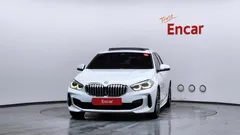 2023 BMW 1-Series 120i M Sports, белый — фото 3