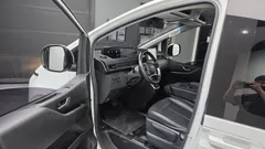 2022 Hyundai Staria 4WD Tourer 11-Seater — фото 10