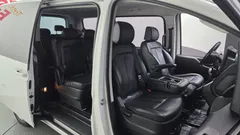 2022 Hyundai Staria 4WD Tourer 11-Seater — фото 12