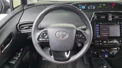 2021 Toyota Prius 1.8, чёрный — фото 17