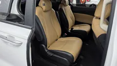 2023 Kia Carnival Diesel 9-Seater Prestige — фото 12