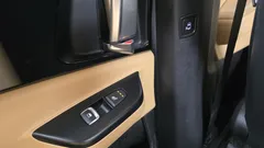 2023 Kia Carnival Diesel 9-Seater Prestige — фото 18