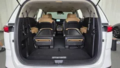 2023 Kia Carnival Diesel 9-Seater Prestige — фото 20