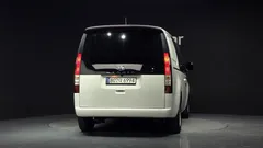2022 Hyundai Staria Cargo 5-Seater — фото 4