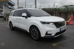 2023 Kia Carnival Gasoline 11-Seater Prestige — фото 2