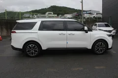 2023 Kia Carnival Gasoline 11-Seater Prestige — фото 5