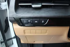 2023 Kia Carnival Gasoline 11-Seater Prestige — фото 19