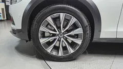 2023 Volvo V90 B5 Ultimate AWD, белый — фото 5