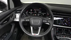 2022 Audi Q7 55 TFSI Quattro Premium, белый — фото 13