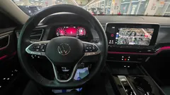 2025 Volkswagen Atlas 2.0 TSI R-LINE 7-Seater — фото 8
